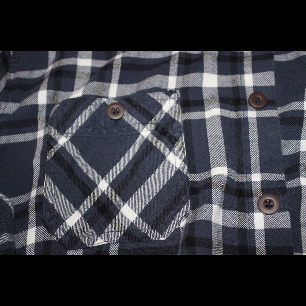 Flannel - Picture 3 of 3